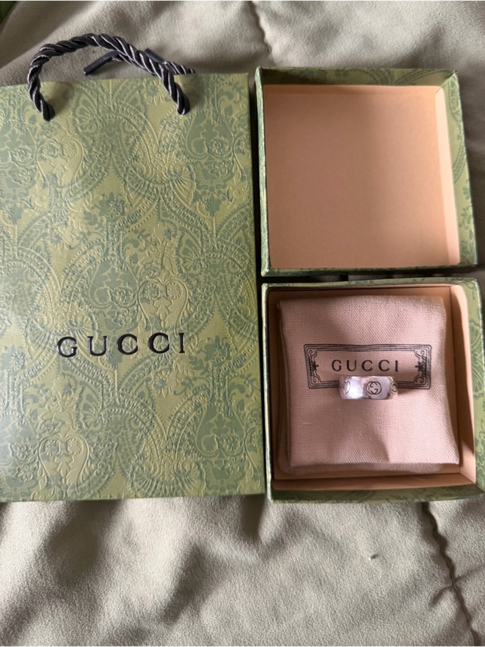 Gucci Silver Logo Ring blind for love size 7
